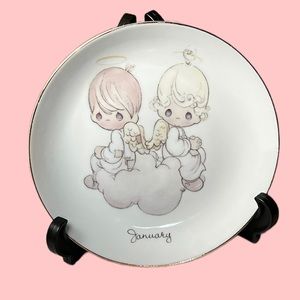 PRECIOUS MOMENTS ~ 1983 JANUARY Collector Plate